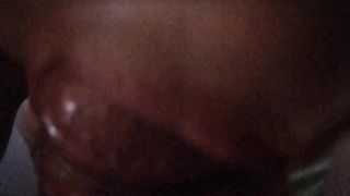 Schizzetta mi fa un bel pompino e io guardo il moto gp