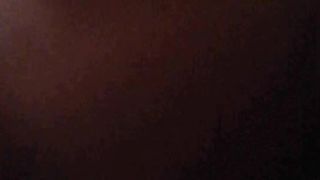 Schizzetta mi fa un bel pompino e io guardo il moto gp