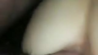 Senti come le piace prenderlo nel culo...!