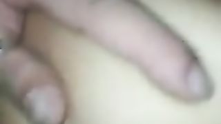 Senti come le piace prenderlo nel culo...!