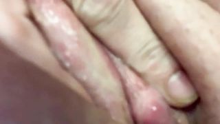 Ancora eccitata dopo aver scopato