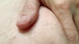 A gambe larghe mi tocco