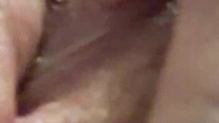 La mia fica cola sempre