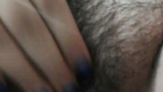 Anteprima del video: Sono bagnata