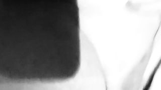 Mi masturbo in macchina