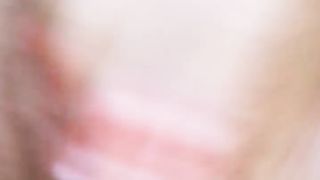 Aspettando un bel cazzone che mi pompi per bene