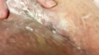 Fica piena di sborra