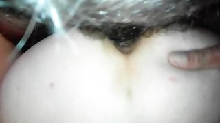 Gran troia sborrata sulla schiena