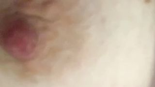 Sborratemi sulle tette...!