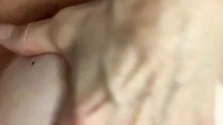 Sborratemi sulle tette...!