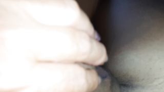 MI ACCAREZZA CAZZO E COGLIONI