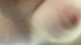 Come ballano le tette...