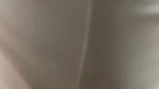 Me la scopo in bagno