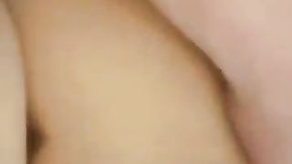 Porca passiva lo prende nel culo