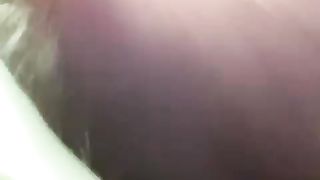 Mia moglie mugola di piacere e squirta...