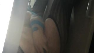 Si riprende mentre eccitatissima si masturba