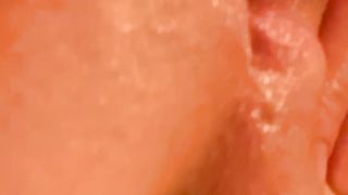 Quando vedo i vostri cazzi...