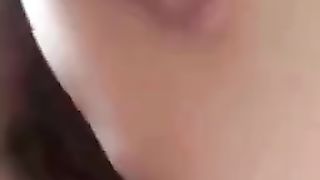 Adoro la sua fica tutta bagnata...