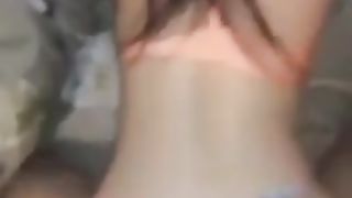 Si fa sborrare dentro