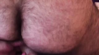 Anteprima del video: Cavalco un dildo...