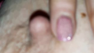 UN CAPEZZOLO DA STRIZZARE