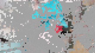 Le tocco la figa dopo la doccia