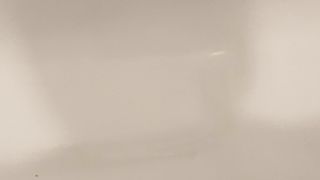 Sborrata in vasca, sega mattutina