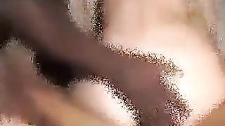 Anna scopata da due immigrati