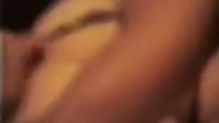 Anna scopata da due immigrati