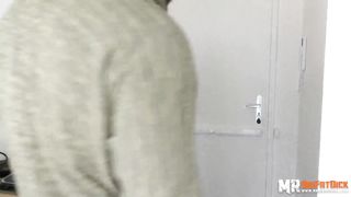 Khadisha Black & White