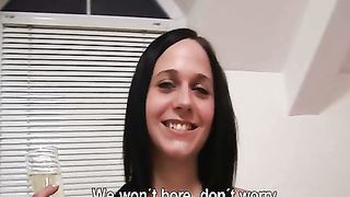 Anteprima del video: Pompino a due per denaro