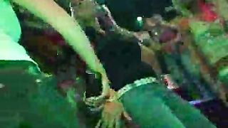 Mamme e figlie scopate insieme