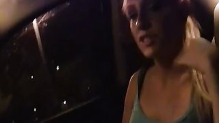 Lei ama leccare il buco del culo