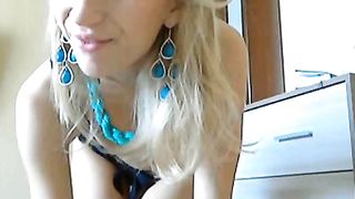 Anteprima del video: Calda teen russa in cam