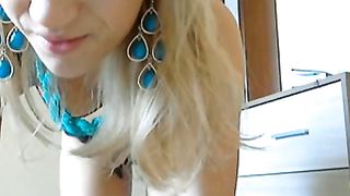 Calda teen russa in cam