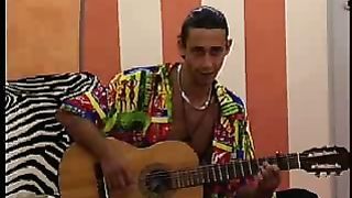 Sesso con colombiana culona