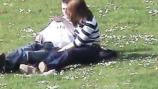 Diciottenne bellissima sborrata in gola