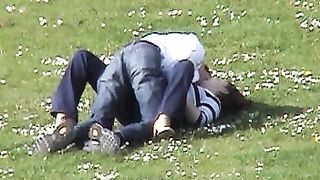 Diciottenne bellissima sborrata in gola