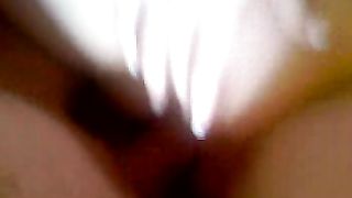 Teen amatoriale bruna scopata nella figa