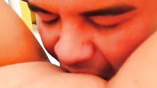 Messicana amatoriale sborrata sul culo