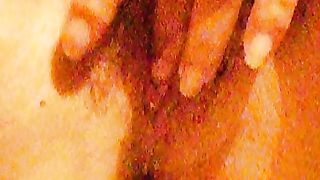 Peruviana si masturba la fica pelosa