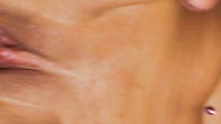 Bruna figa mendica una scopata