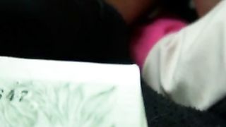 Bruna amatoriale scopa uno straniero in pubblico