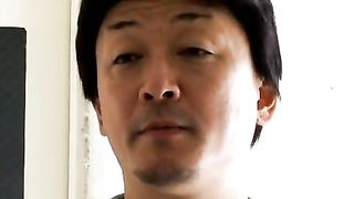 Bella giapponese scopata dal vicino di casa