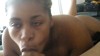 Procaci brunette scambiste