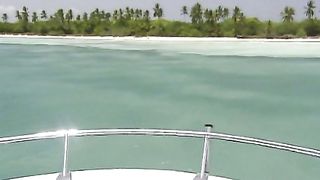 Anteprima del video: Boroka Bolls fa sesso su uno yacht