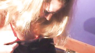 Anteprima del video: Porno fetish con Roxanne Hall