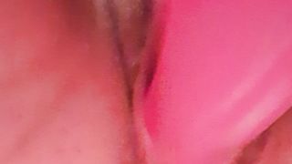 Mia moglie gode con un dildo...