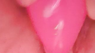 Mia moglie gode con un dildo...