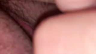 Giovane amica maiala si masturba per me